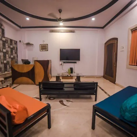Happinest - The Backpacker'S Hostel-3